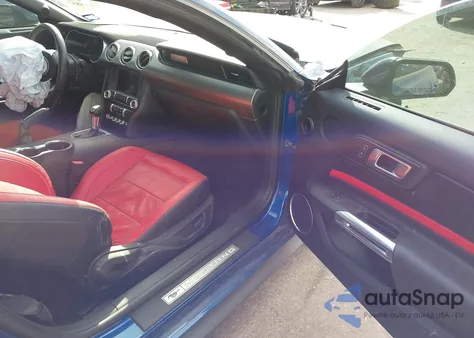 2022 Ford Mustang Ecoboost Premium Fastback z USA, uszkodzony, nr VIN 1FA6P8TH2N5117388